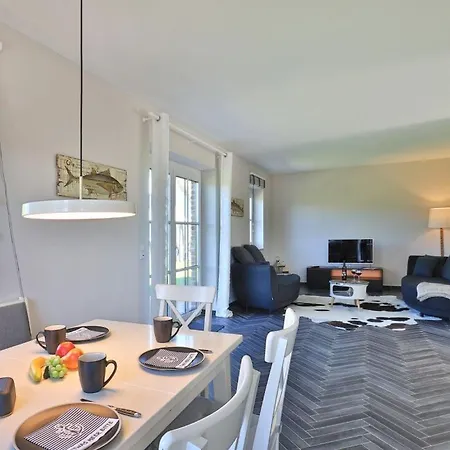 Apartment Jolle *